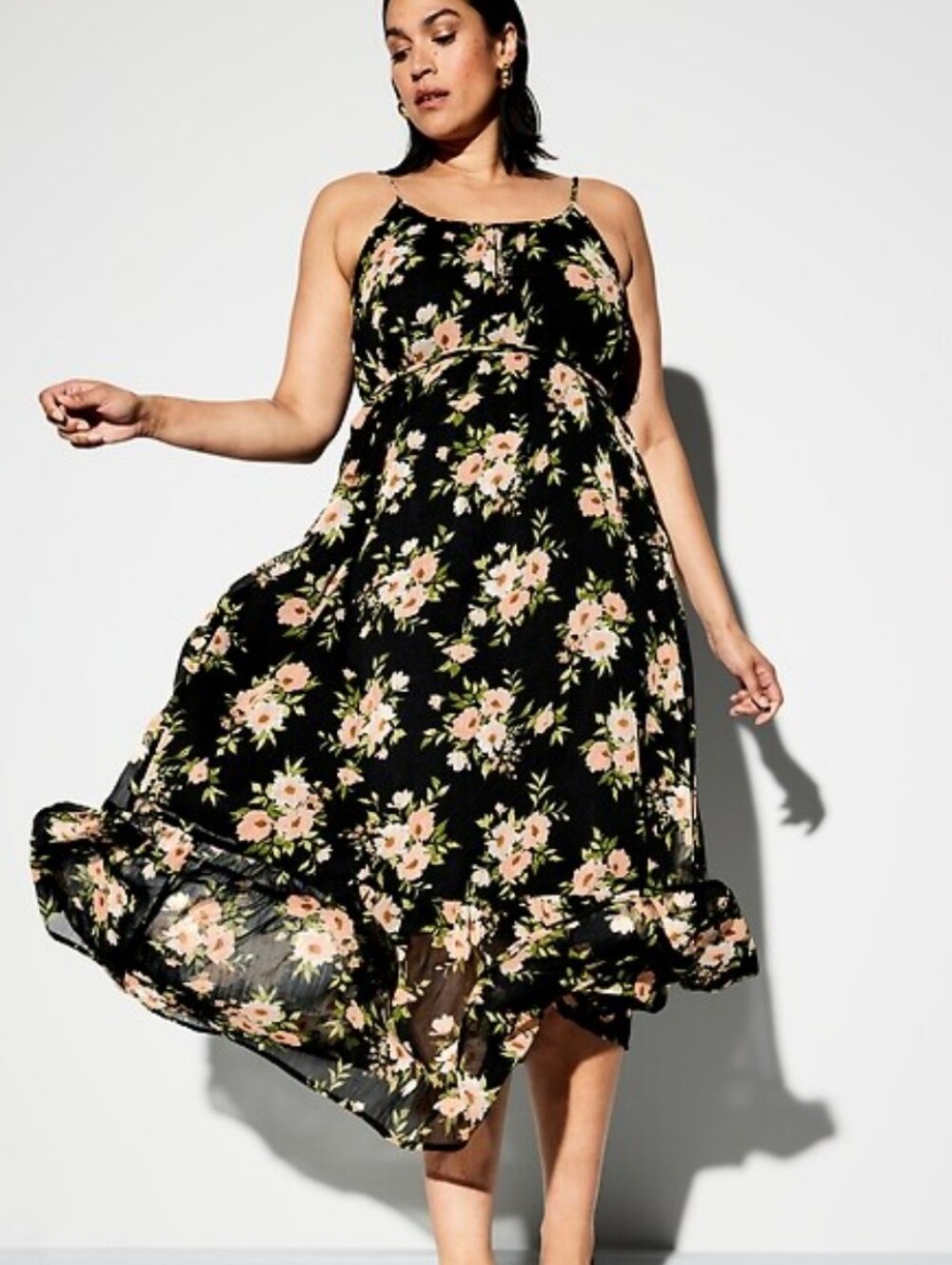 Old Navy The Occasion black floral waist-defined sleeveless chiffon maxi dress - Picture 2 of 10